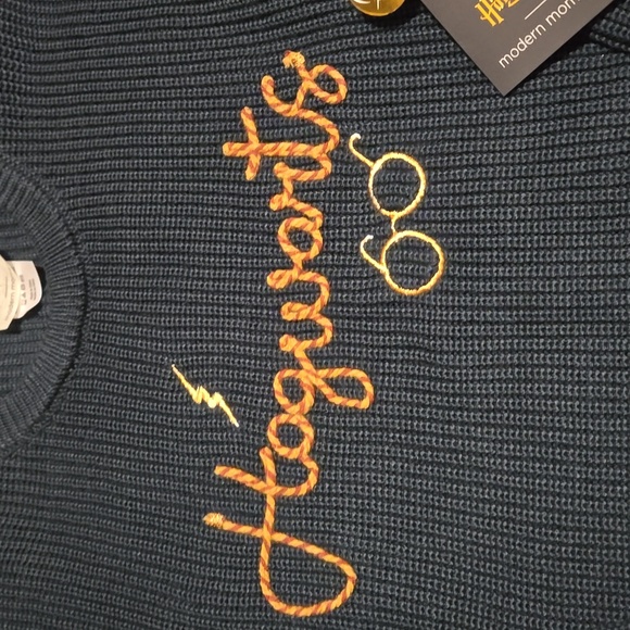 ⚡️Harry Potter x Modern Moments Sweater Bundle - Picture 7 of 12